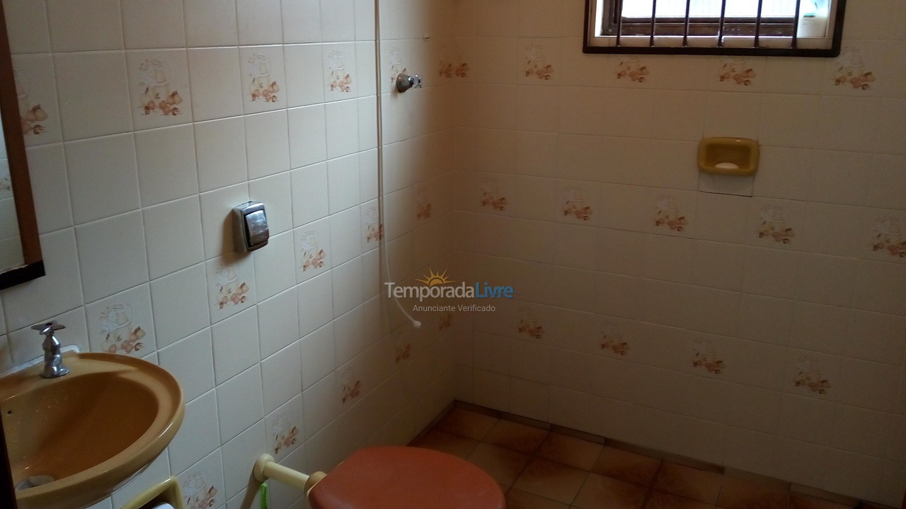 Granja para alquiler de vacaciones em Peruíbe (Ruinas do Abarebebê)