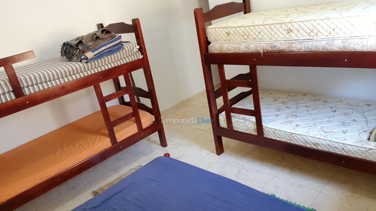 Chácara / sítio para aluguel de temporada em Paraibuna (Bairro Campo Redondo)