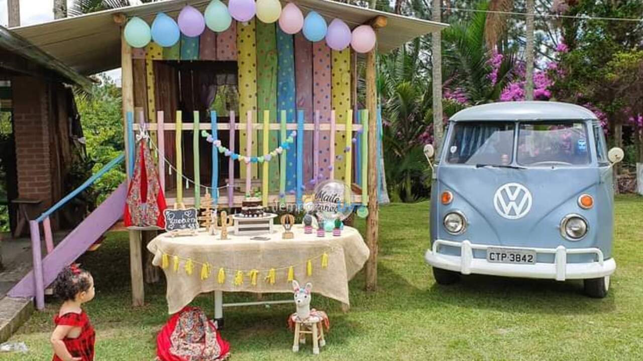 Chácara / sítio para aluguel de temporada em Paraibuna (Bairro Campo Redondo)