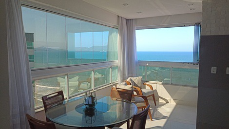 Sacada com churrasqueira