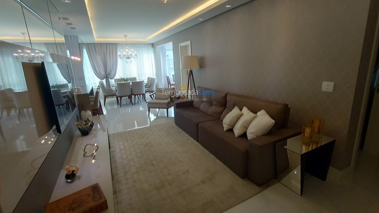 Apartamento para aluguel de temporada em Itapema (Meia Praia)