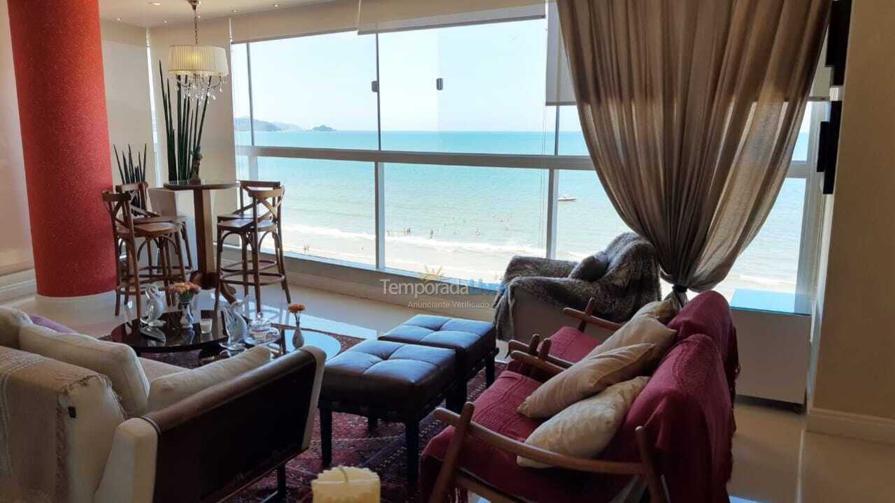 Apartment for vacation rental in Itapema (Meia Praia)