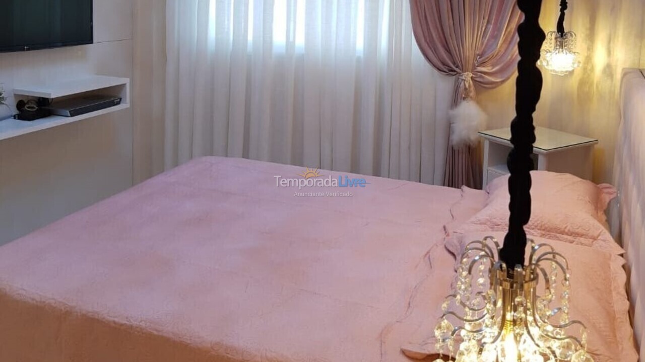 Apartment for vacation rental in Itapema (Meia Praia)