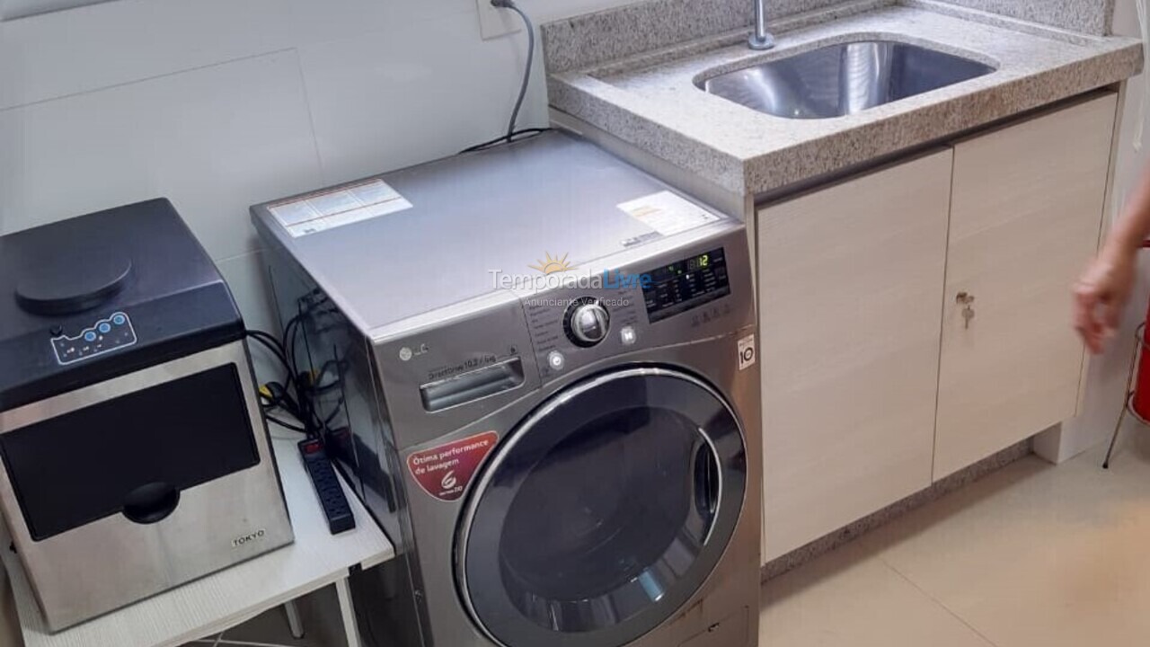 Apartment for vacation rental in Itapema (Meia Praia)