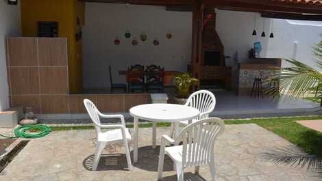 Área da churrasqueira. 