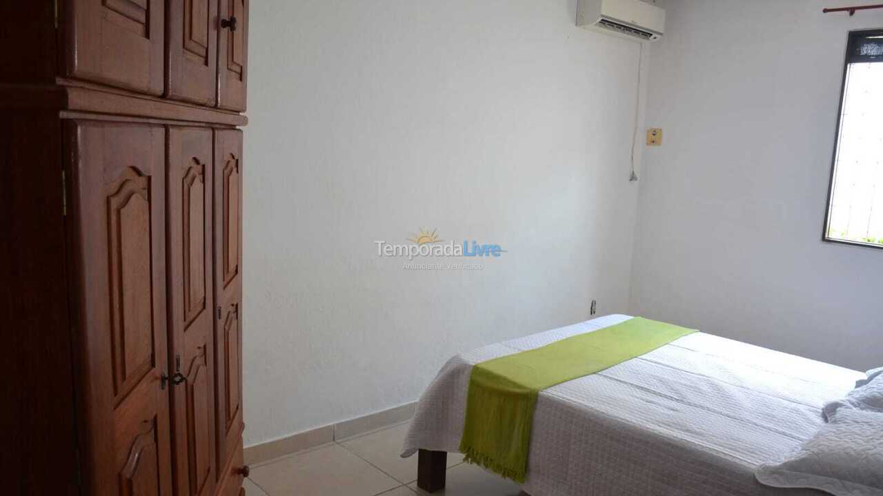 Casa para aluguel de temporada em Barra de São Miguel (Loteamento Patrícia Cordeiro Alto De)