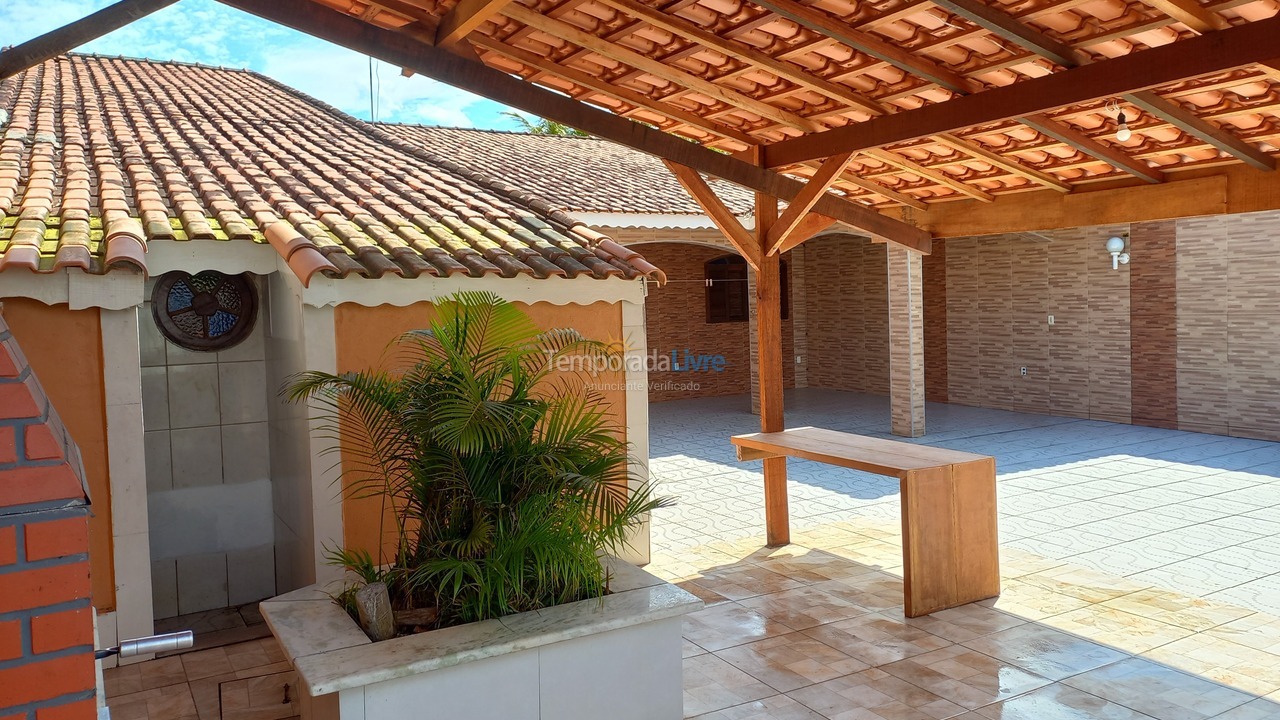Casa para alquiler de vacaciones em Itanhaém (Balneário Gaivotas)