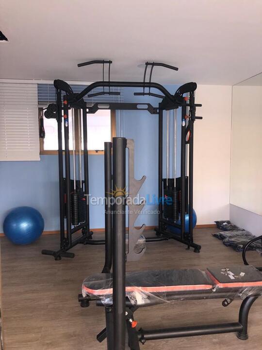 Apartamento para aluguel de temporada em Salvador (Praia do Flamengo)