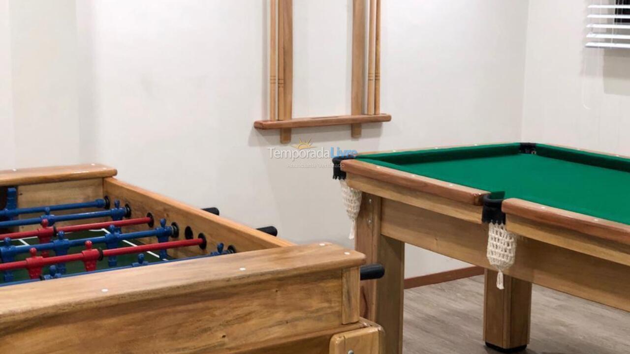 Apartamento para aluguel de temporada em Salvador (Praia do Flamengo)