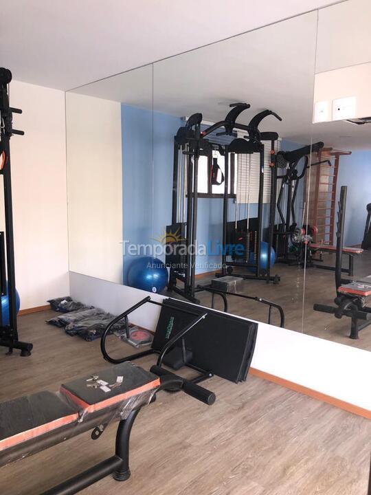 Apartamento para aluguel de temporada em Salvador (Praia do Flamengo)