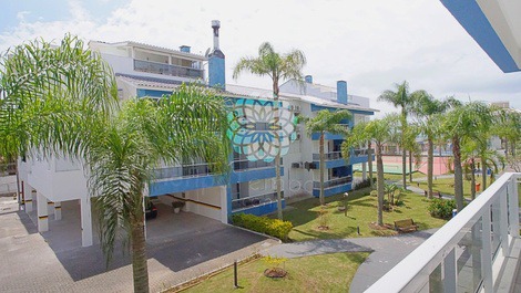 Two rooms with swimming pool, sports court, 30m from the sea! A08