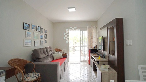 Two rooms with swimming pool, sports court, 30m from the sea! A08