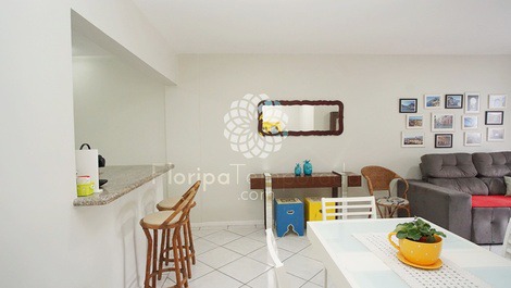 Two rooms with swimming pool, sports court, 30m from the sea! A08