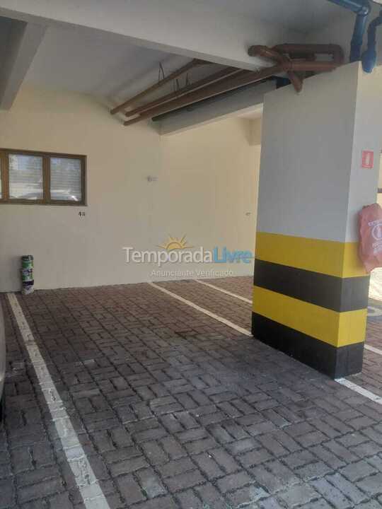 Apartamento para aluguel de temporada em Salvador (Praia do Flamengo)