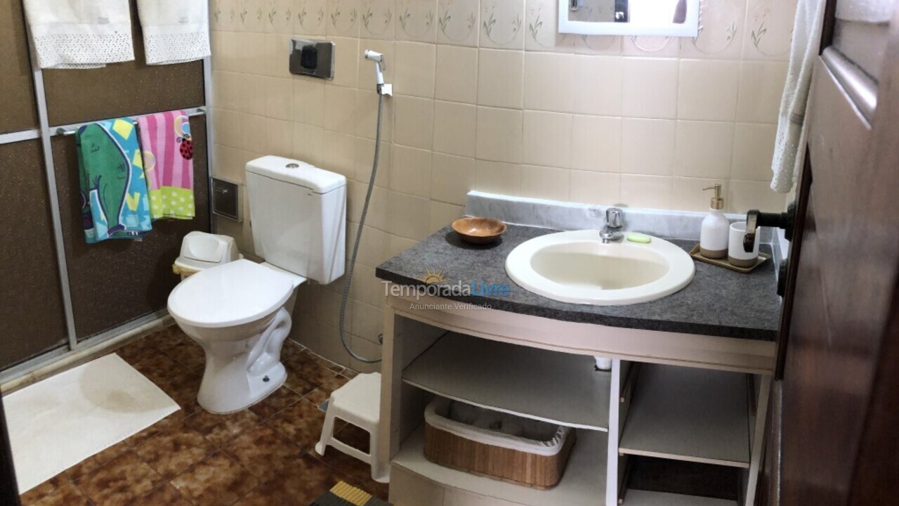 Casa para aluguel de temporada em Camaçari (Praia de Guarajuba)