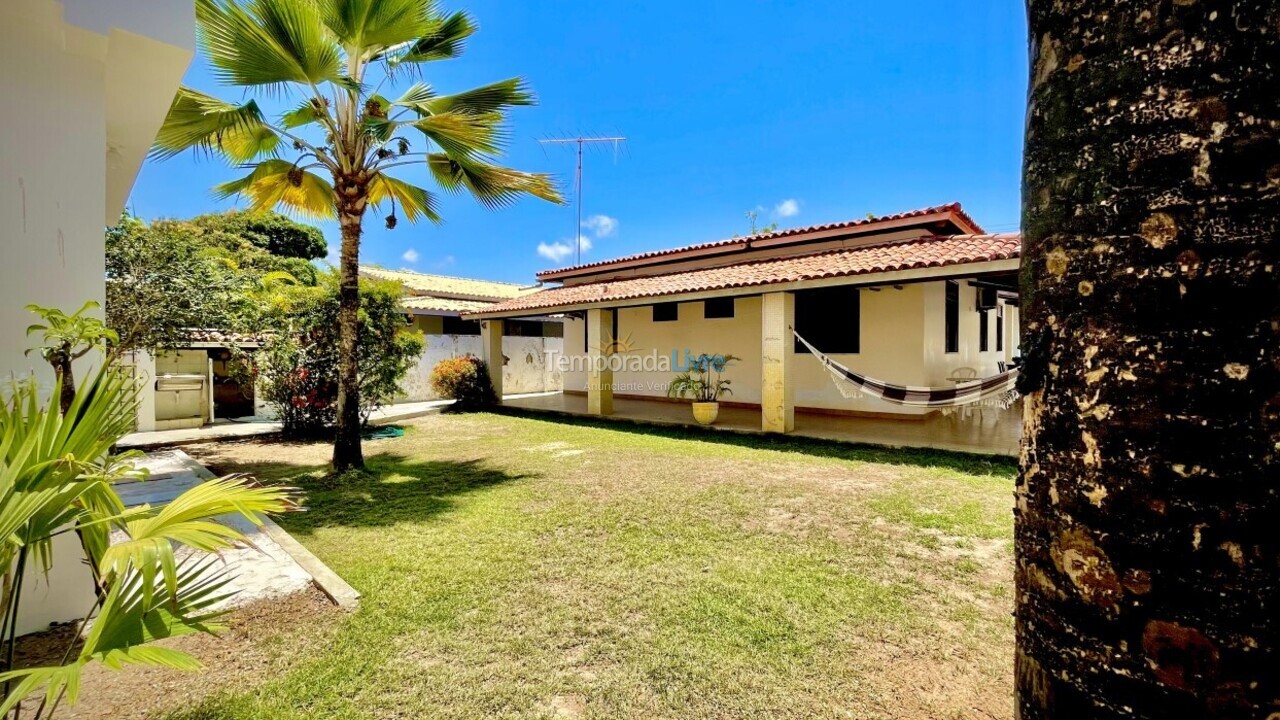 Casa para aluguel de temporada em Camaçari (Praia de Guarajuba)