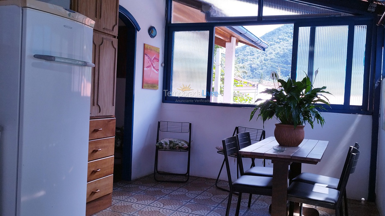 House for vacation rental in Ubatuba (Praia do Lázaro)