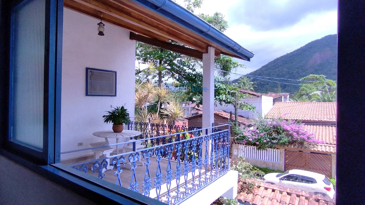 House for vacation rental in Ubatuba (Praia do Lázaro)