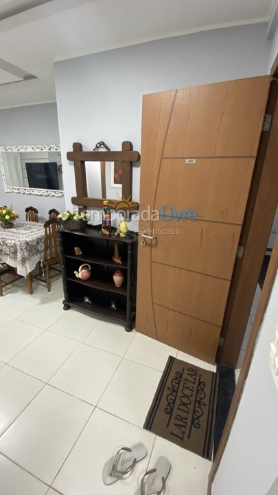 Apartamento para aluguel de temporada em Arraial do Cabo (Prainha)