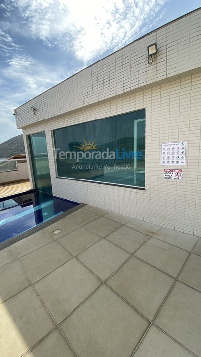 Apartamento para aluguel de temporada em Arraial do Cabo (Prainha)