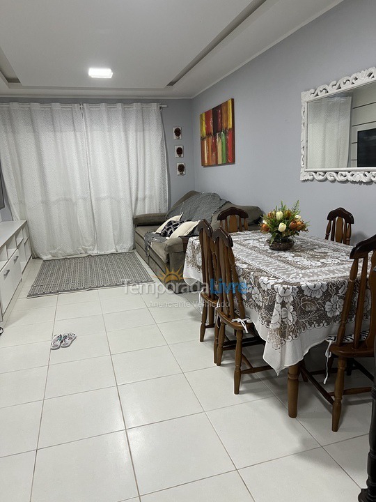 Apartamento para aluguel de temporada em Arraial do Cabo (Prainha)