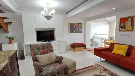 Jurerê Beach - House 28 at Residencial Ilha Santa Catarina