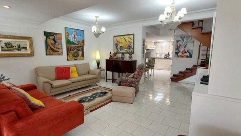 Jurerê Beach - House 28 at Residencial Ilha Santa Catarina