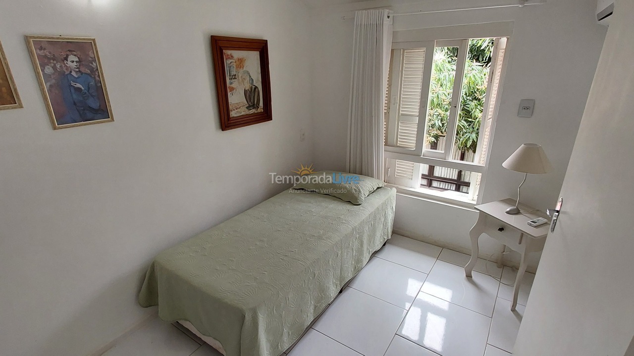 House for vacation rental in Florianópolis (Jurere Tradicional)