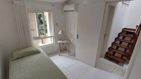 Jurerê Beach - House 28 at Residencial Ilha Santa Catarina