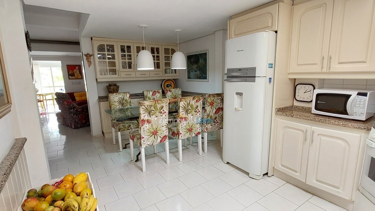 House for vacation rental in Florianópolis (Jurere Tradicional)
