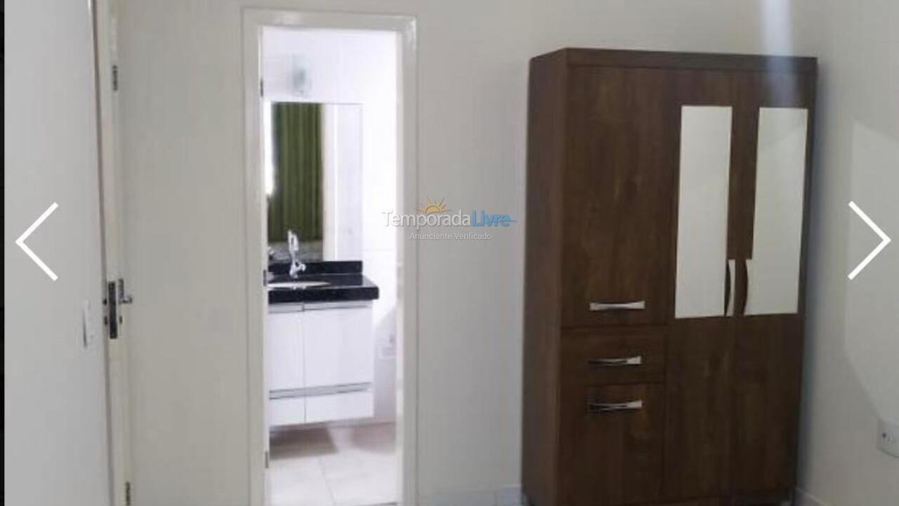 Apartamento para aluguel de temporada em Guarapari (Praia do Morro)