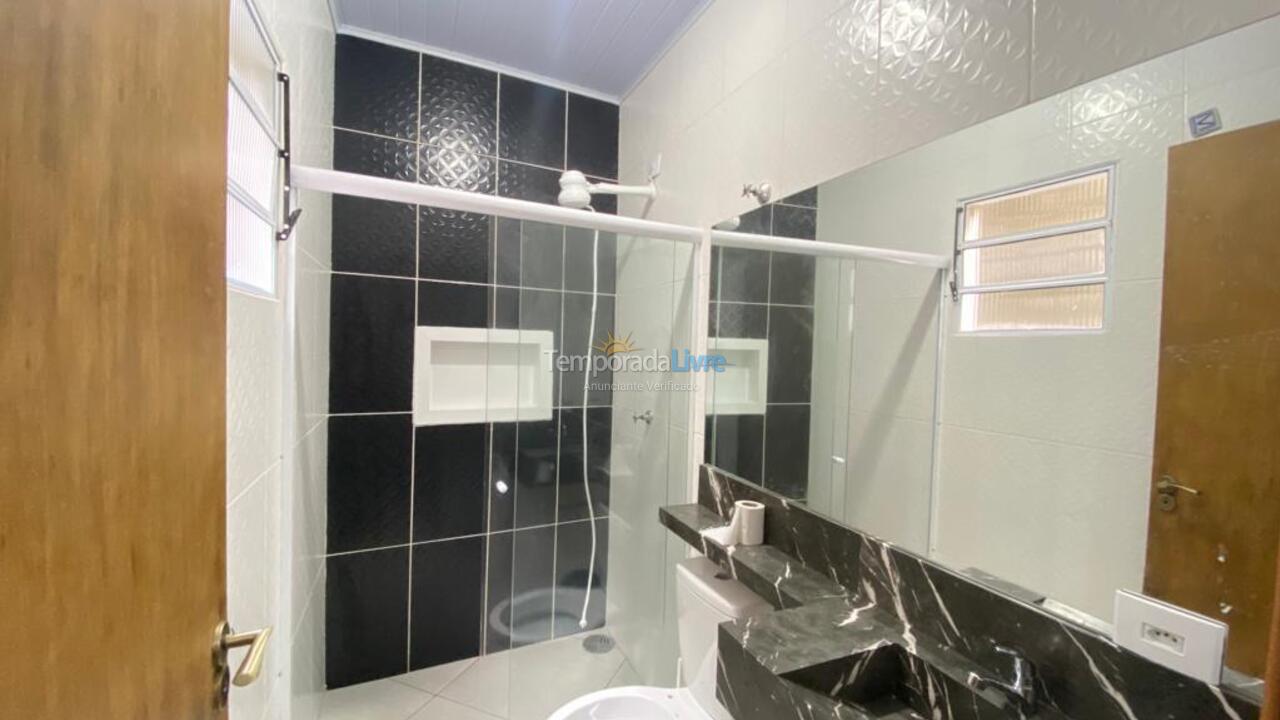 Casa para alquiler de vacaciones em Ubatuba (Bairro Rio Escuro)