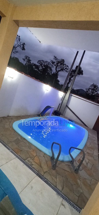 Casa para alquiler de vacaciones em Ubatuba (Bairro Rio Escuro)