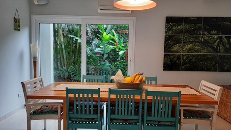 Complete Townhouse in Condo. Closed Maresias