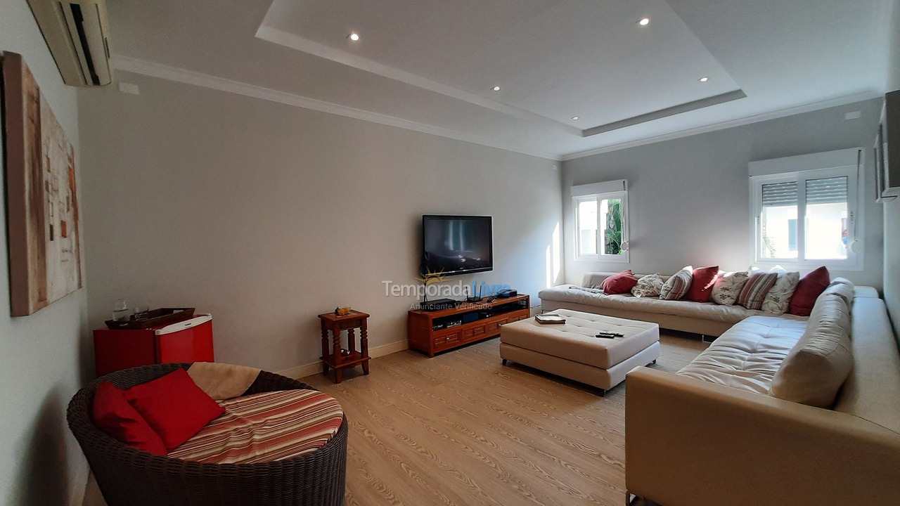 House for vacation rental in São Sebastião (Maresias)