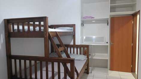 Furnished Apartment on the Beach for 5 people (WI-FI NETFLIX) - F 27