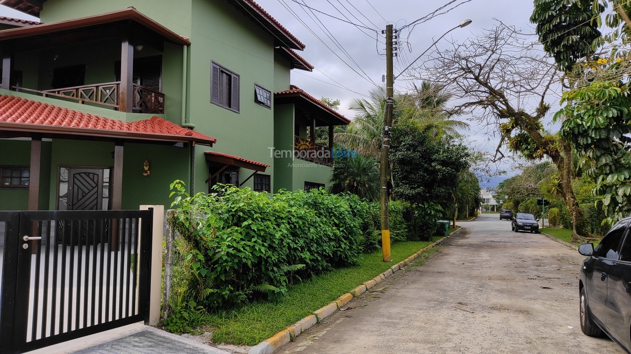 House for vacation rental in Bertioga (Praia de Guaratuba)