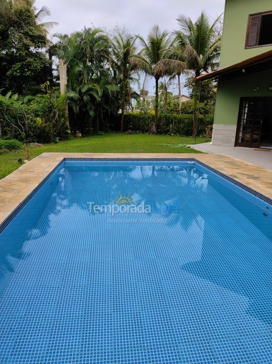 House for vacation rental in Bertioga (Praia de Guaratuba)