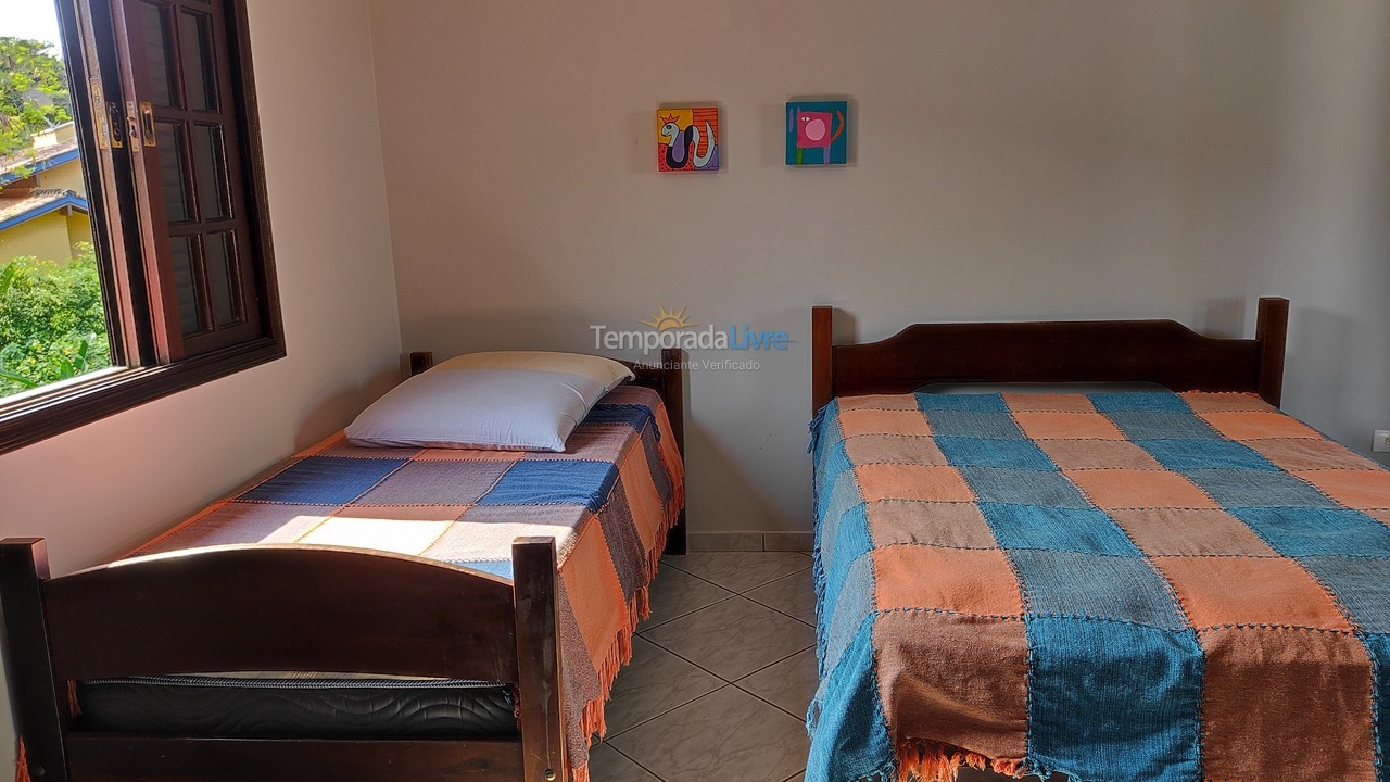 House for vacation rental in Bertioga (Praia de Guaratuba)