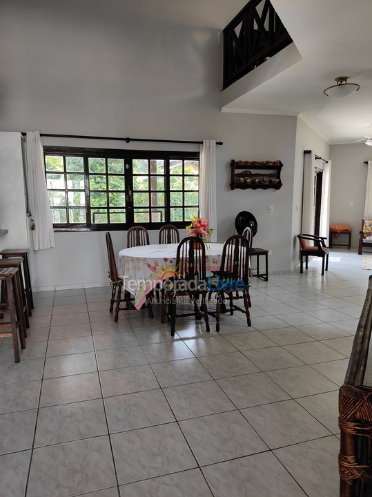 House for vacation rental in Bertioga (Praia de Guaratuba)