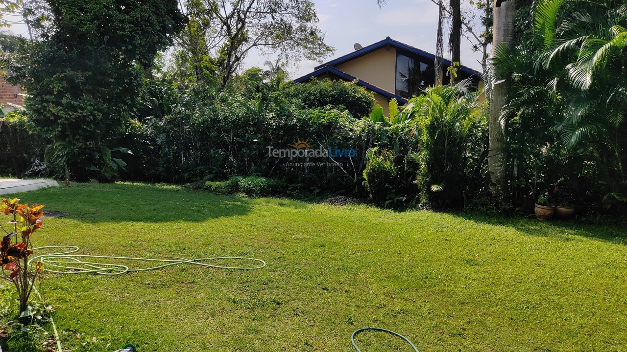 House for vacation rental in Bertioga (Praia de Guaratuba)