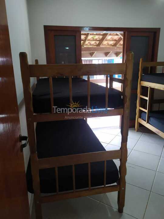 Casa para aluguel de temporada em Ubatuba (Praia Grande)