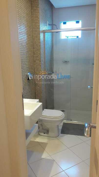 Apartamento para aluguel de temporada em Itapema (Meia Praia)