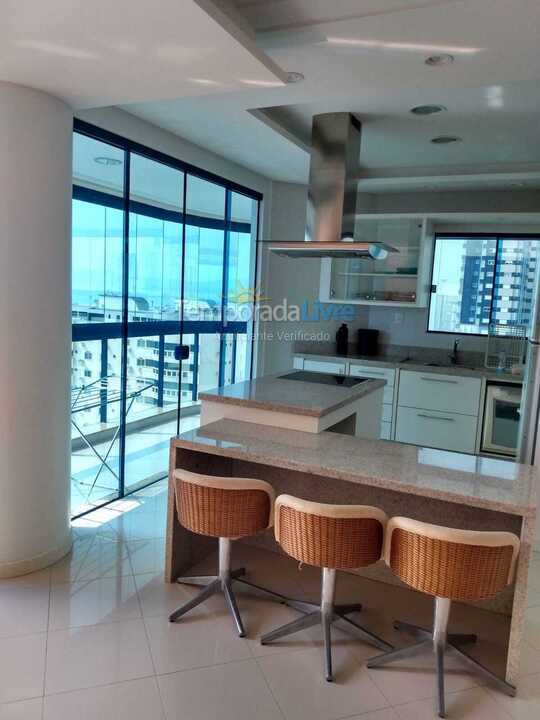 Apartamento para aluguel de temporada em Itapema (Meia Praia)