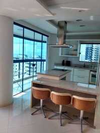 3 suítes com linda vista mar