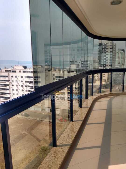 Apartamento para aluguel de temporada em Itapema (Meia Praia)