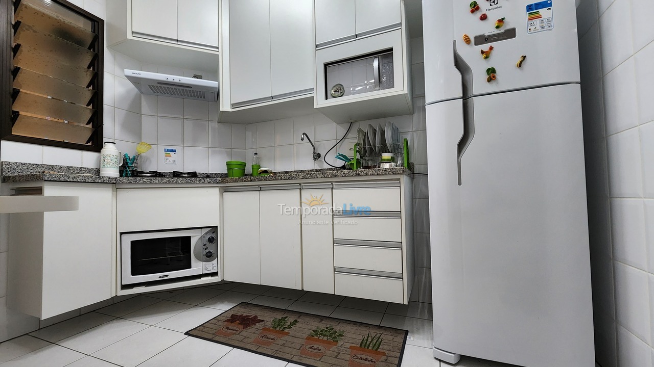 Apartamento para alquiler de vacaciones em Guarujá (Pitangueiras)