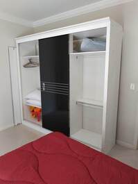 Ap-023 - FRENTE AL MAR - balcón grande - PARA 10 PERSONAS