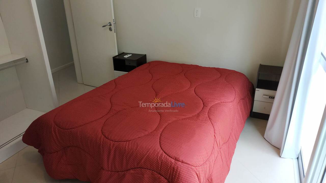 Apartamento para alquiler de vacaciones em Itapema (Meia Praia)