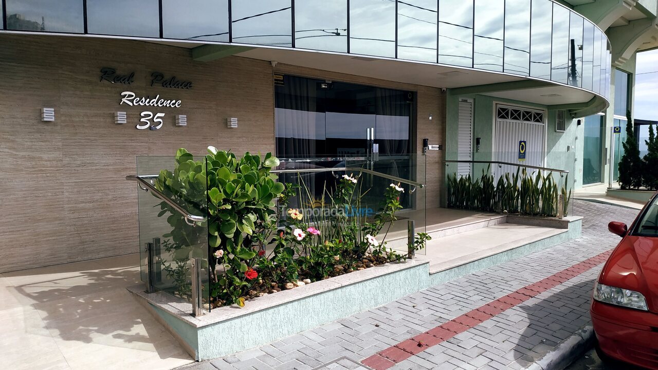 Apartamento para alquiler de vacaciones em Itapema (Meia Praia)